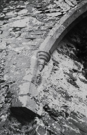 CURIOUS FINIAL MIXED GOTHIC AND CELTIC ON WINDOWS OF S. WALL